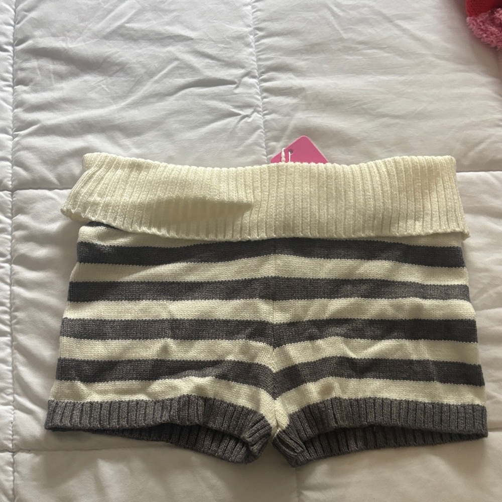 Edikted Knit Fold-Over Waist Shorts in Cream & Gray